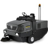 Подметально-всасывающая машина KARCHER KM 130/300 R D 1,186-120
